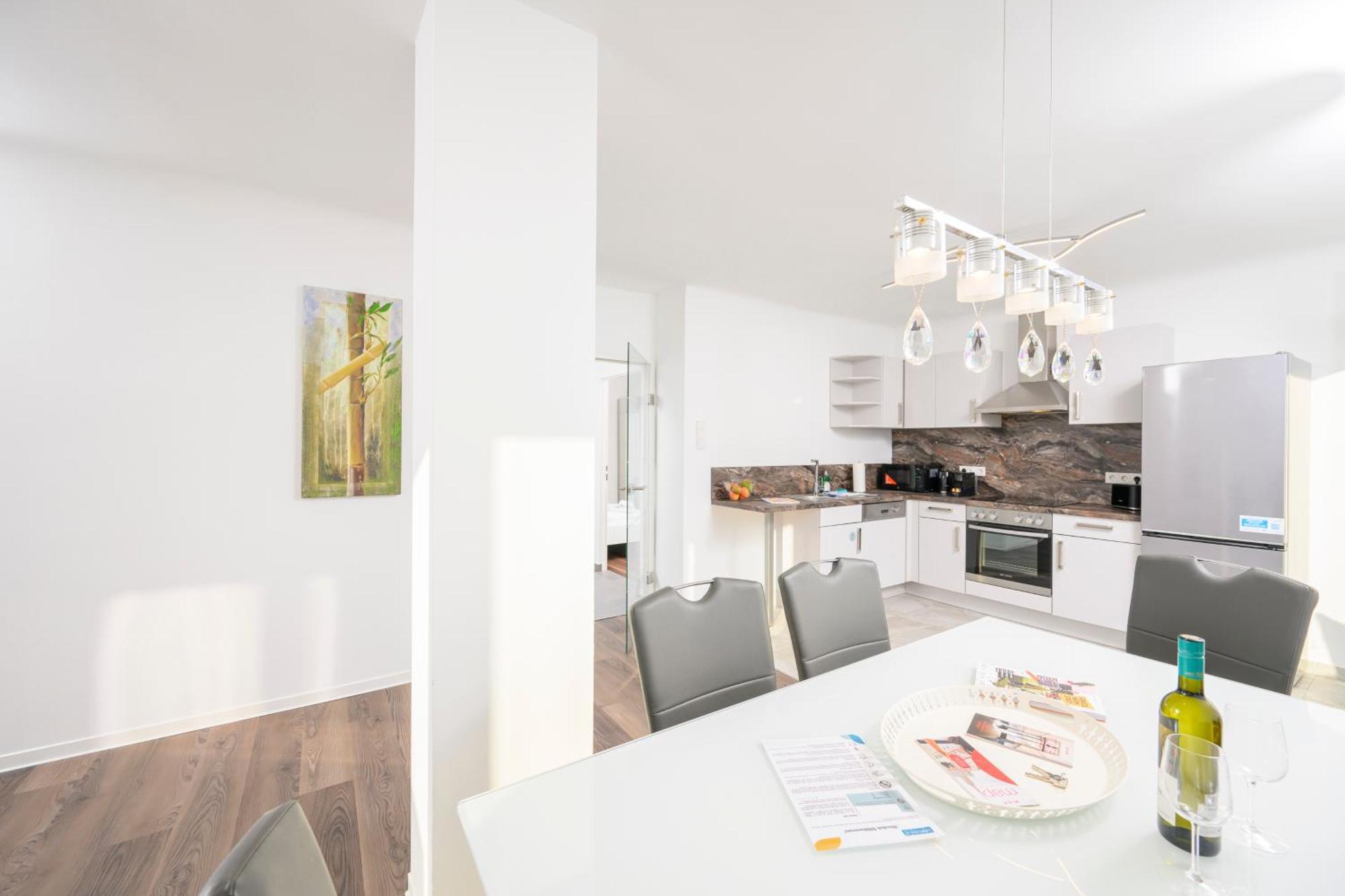 Central Hub Close To Main Station By Jr City Apartments Wenen Kamer foto